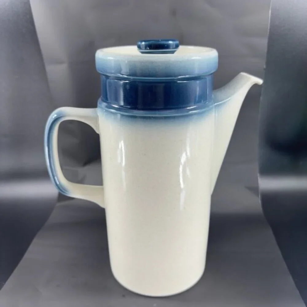 Wedgwood Blue Pacific‎ Ceramic Teapot Coffee Pot Made in England Tall White Blue